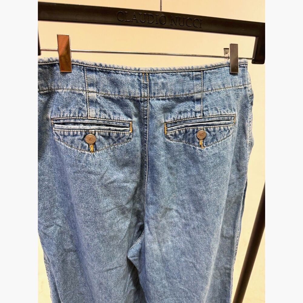 Liz Wear vintage pleated cropped medium wash deck pant - Picture 5 of 5